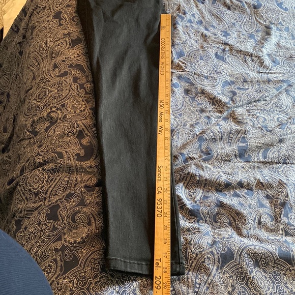 Torrid Denim Black Jeans 5 pockets Size 14 - Picture 7 of 10